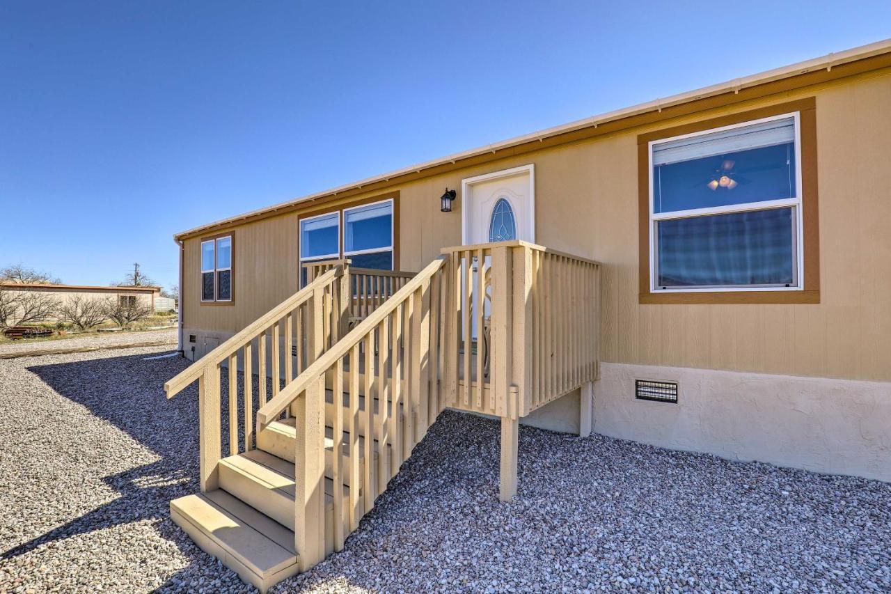 Desert Escape Off I-10 With Over 1 Enclosed Acre! Mescal Exterior photo