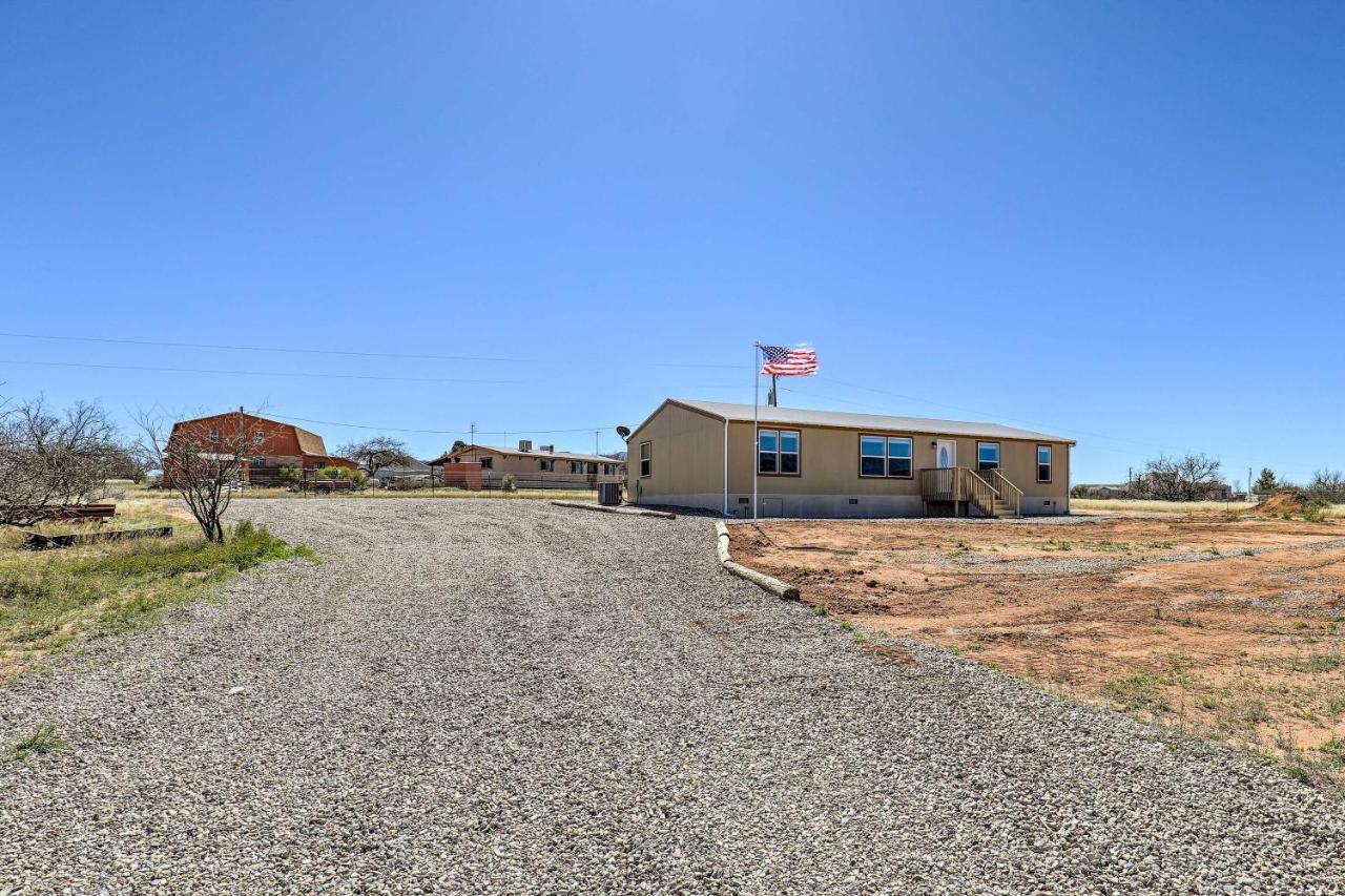 Desert Escape Off I-10 With Over 1 Enclosed Acre! Mescal Exterior photo