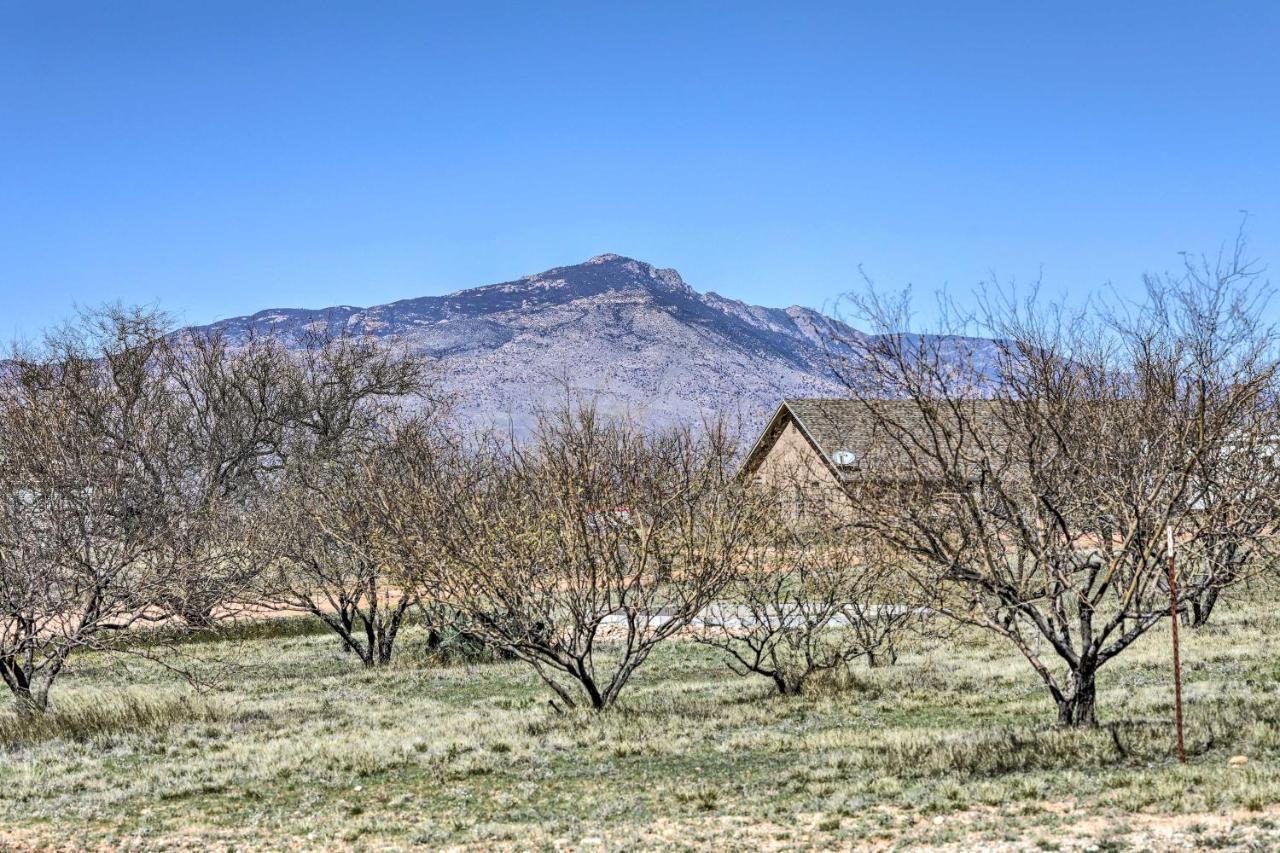 Desert Escape Off I-10 With Over 1 Enclosed Acre! Mescal Exterior photo